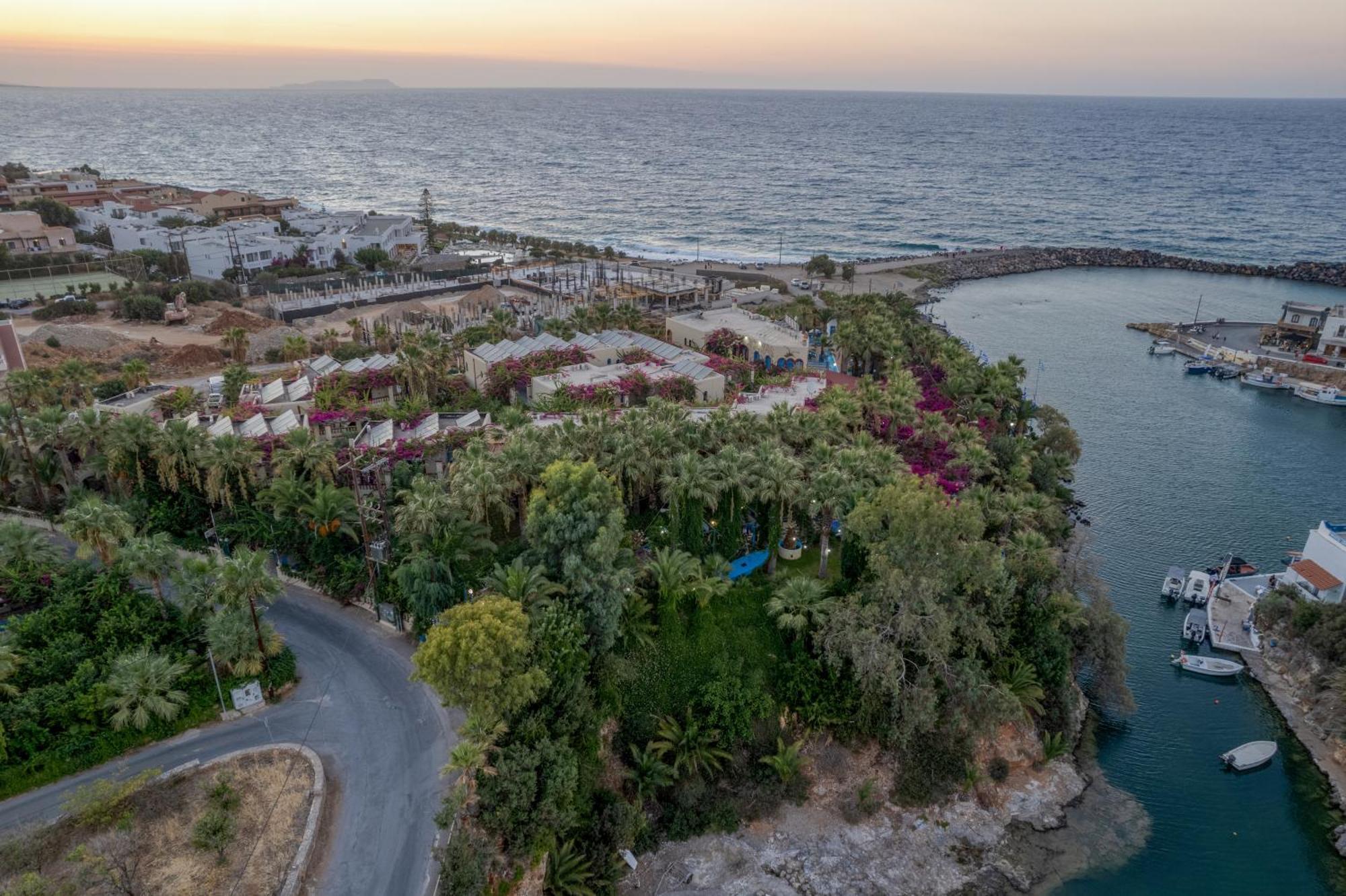 Palm Bay By Estia Sissi Exterior foto